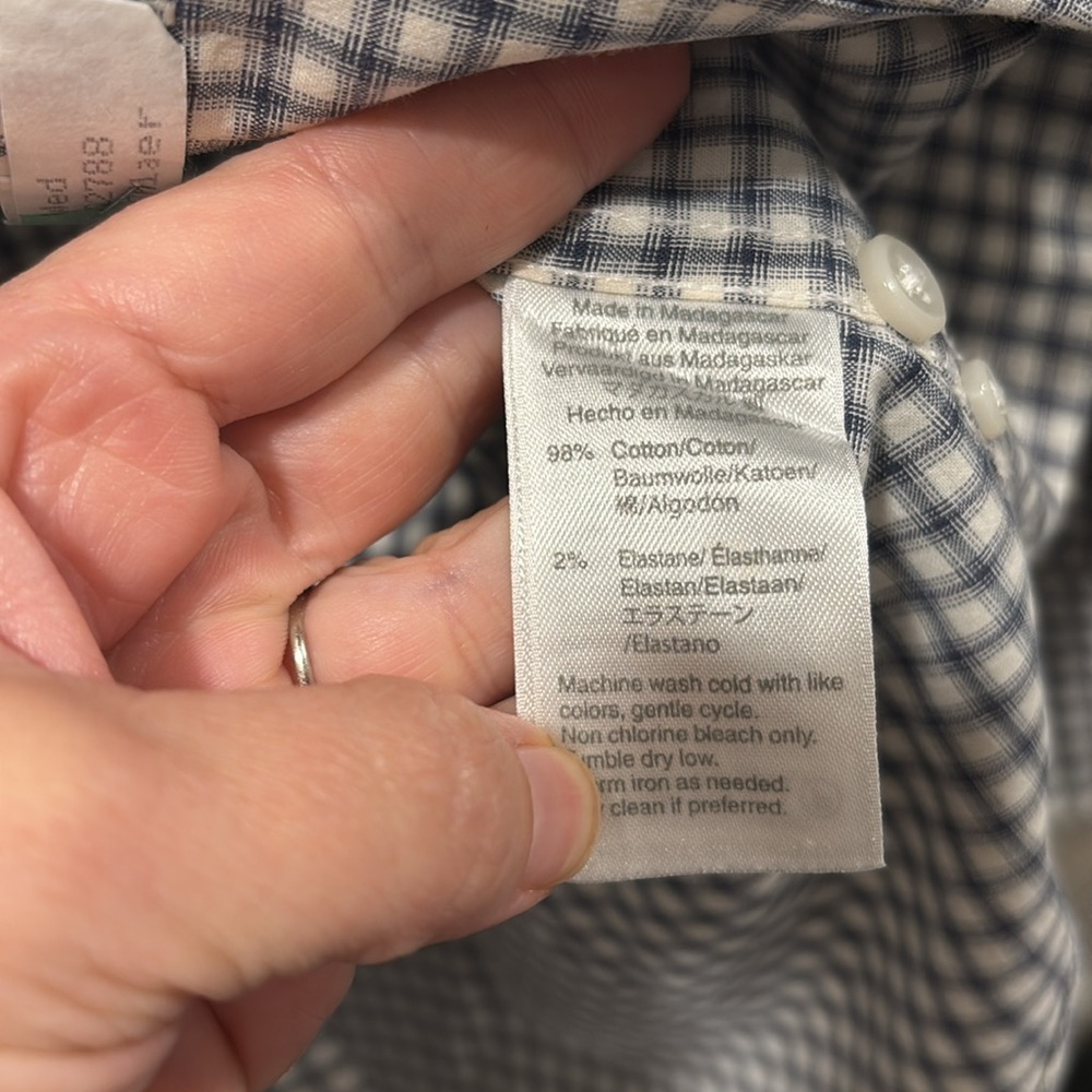 J crew classic stretch fit button down size XL - Picture 5 of 9